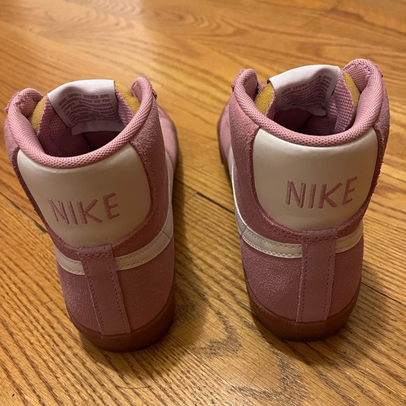 Nike Blazer Mid ‘77 Suede Sneakers | Beyond Pink | US 6.5 Women’s - Picture 7 of 8